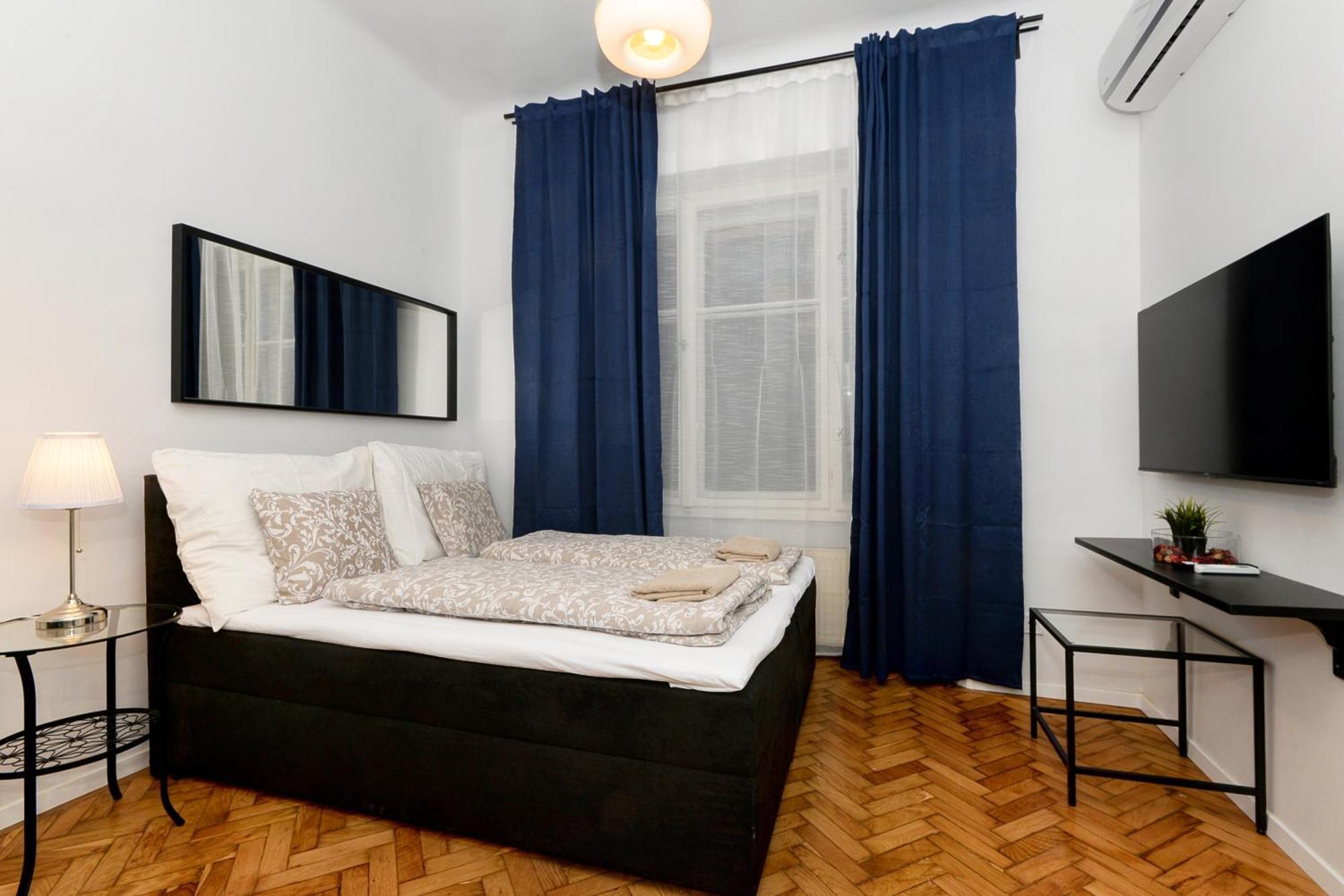 Boutique R611 Apartamento *